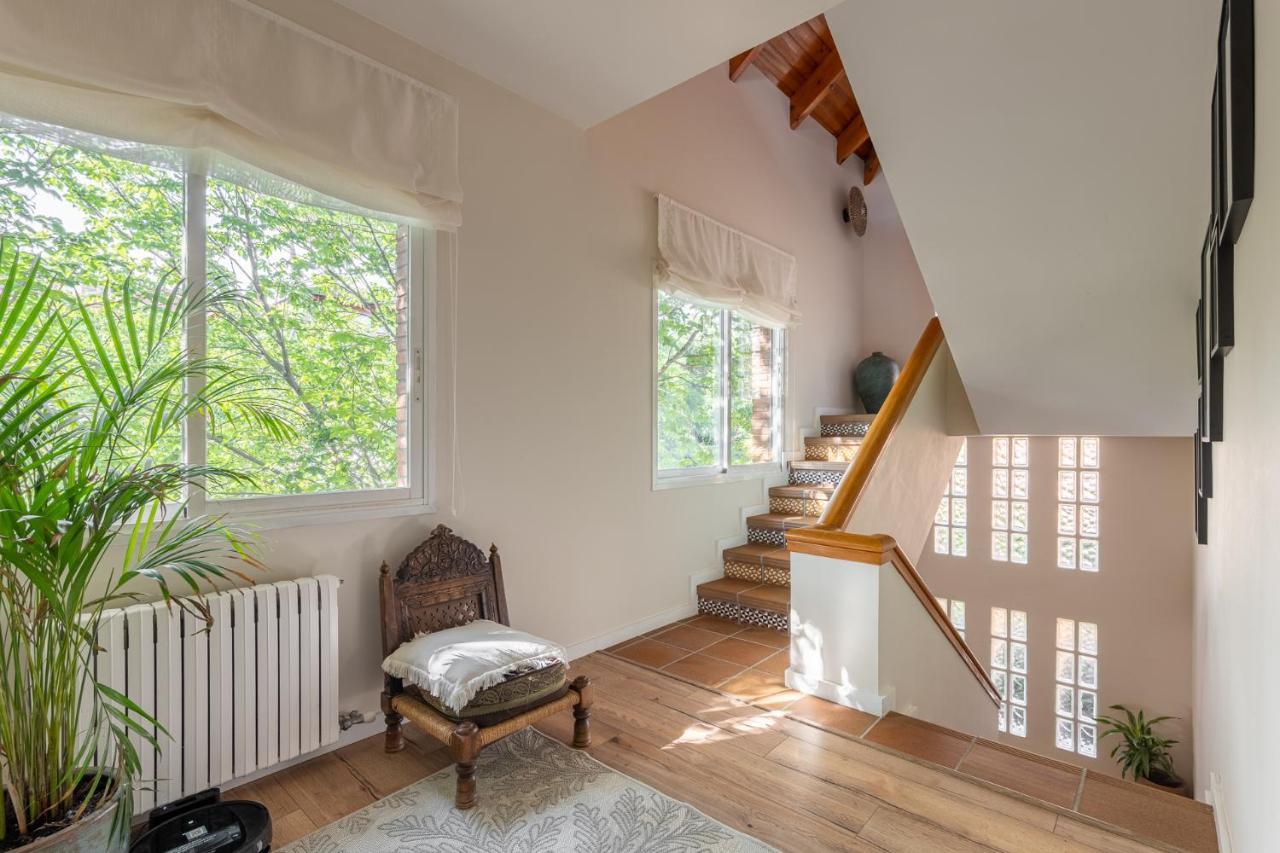 Barcelona'S Tropical Oasis Villa ซานต์ ฮัสต์ เดสเวร์น ภายนอก รูปภาพ