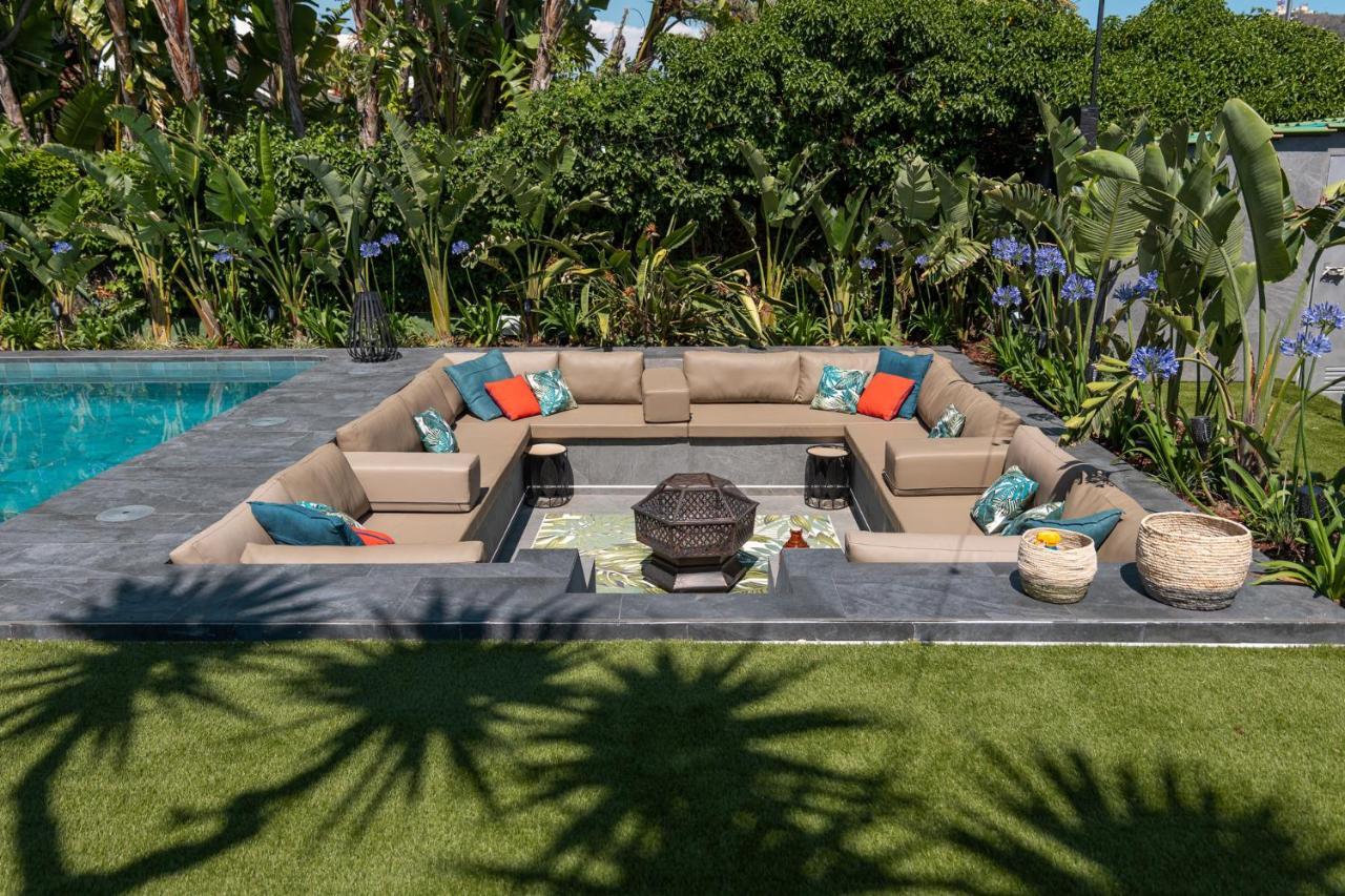 Barcelona'S Tropical Oasis Villa ซานต์ ฮัสต์ เดสเวร์น ภายนอก รูปภาพ